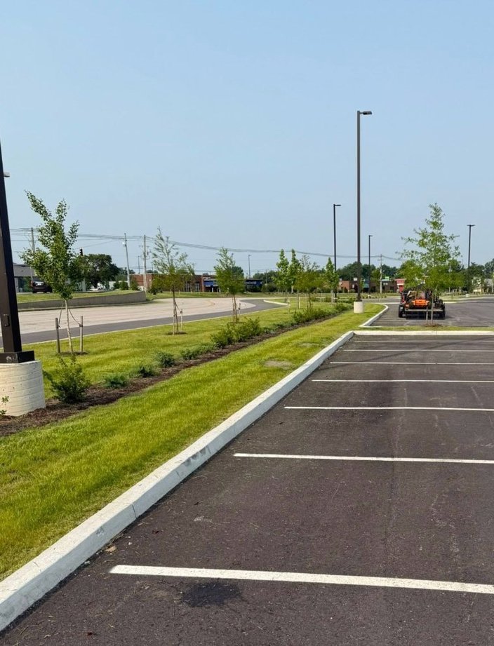 commercial property lawn mowing