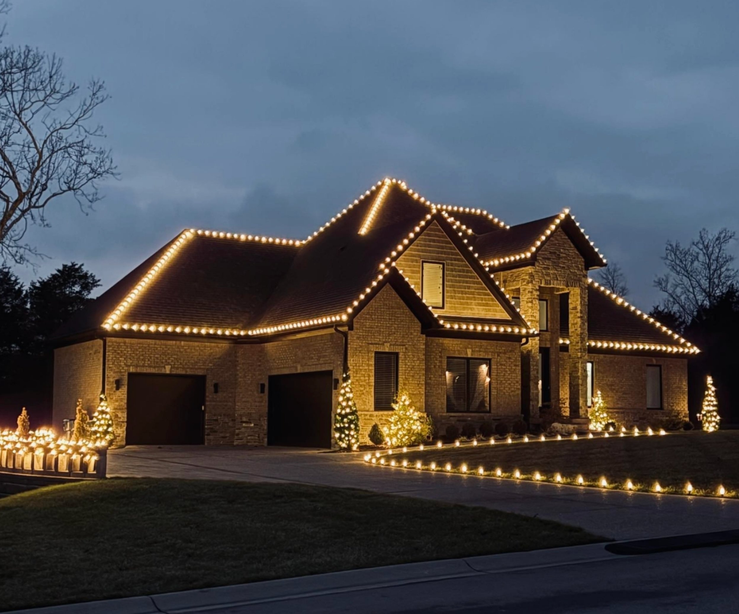 Christmas light installation Louisville KY