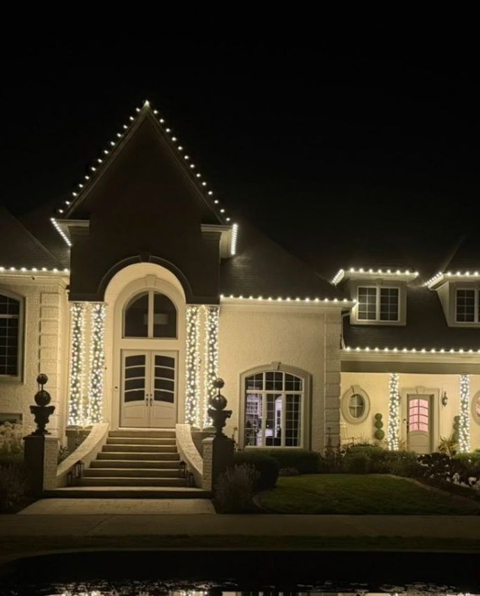 permanent holiday lights Louisville Kentucky year round