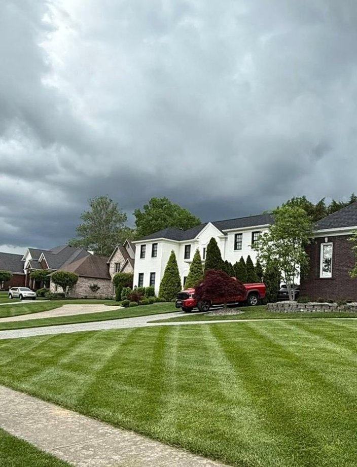upscale neighborhood lawn care